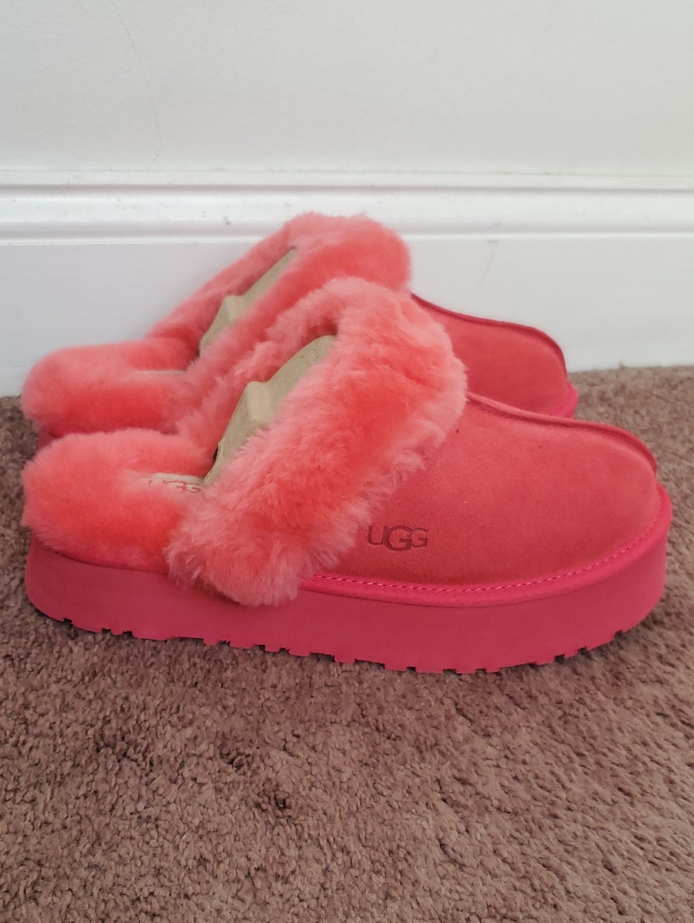 UGG Disquette Platform Mules